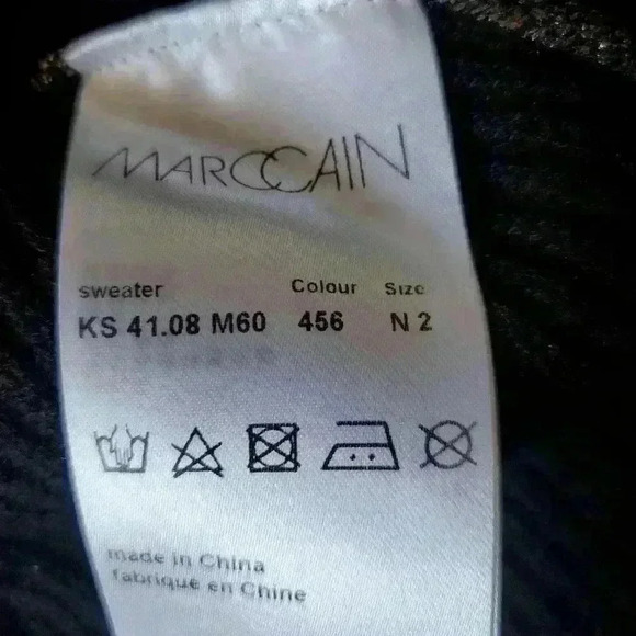 MARC CAIN gold/ black wool and  cashmere sweater. Size N2 (US 6) - Picture 9 of 14